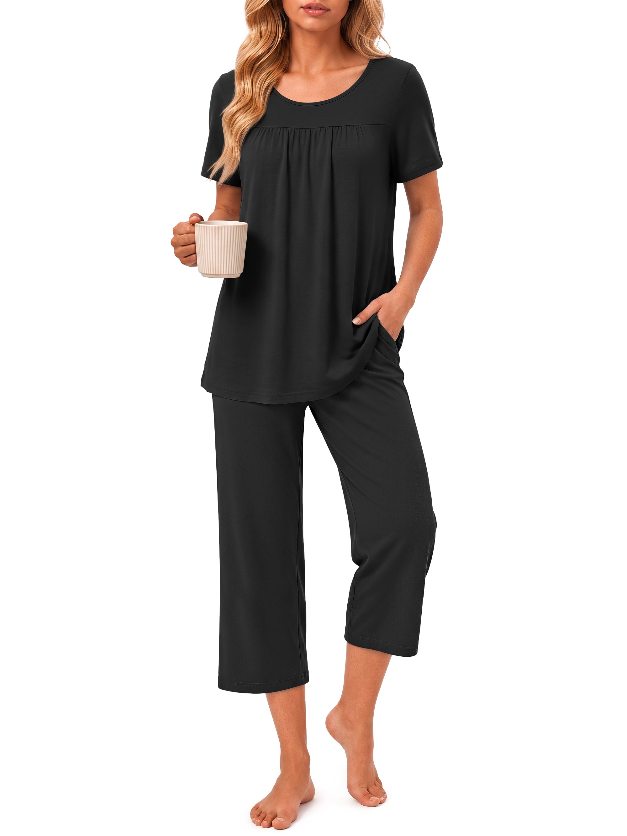 Weekease Two Piece Pajamas for Women Set Crew Neck Short Sleeve Tops Capris Summer Loungewear with Pockets
