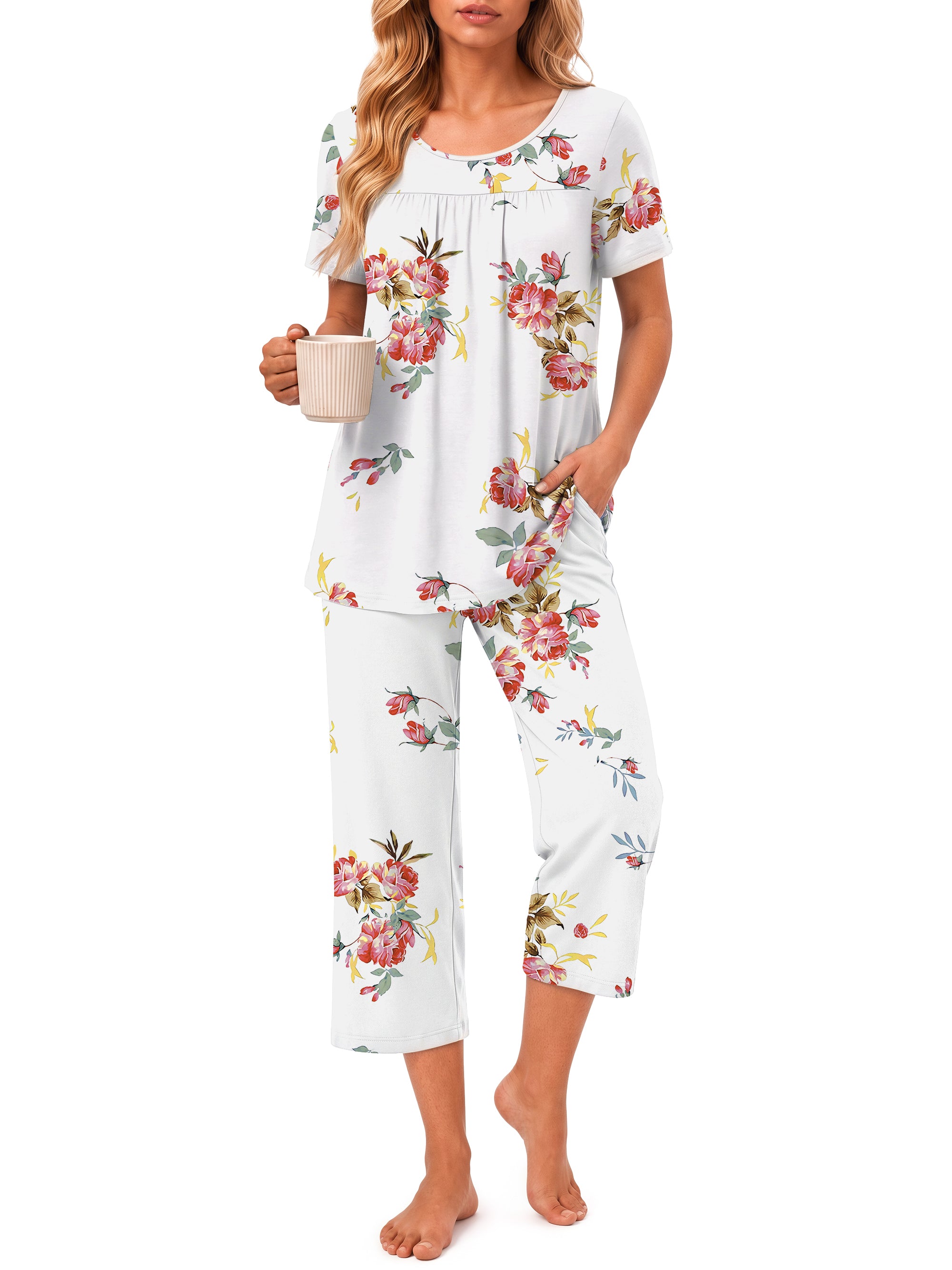 Weekease Two Piece Pajamas for Women Set Crew Neck Short Sleeve Tops Capris Summer Loungewear with Pockets
